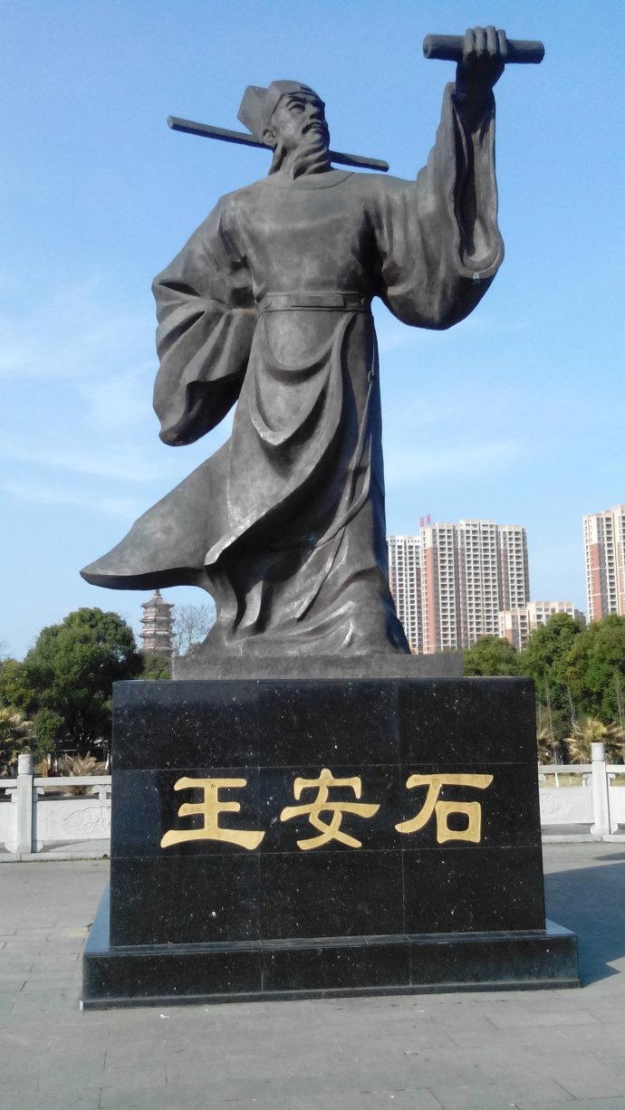重慶人物(wù)雕塑的種類包括哪一(yī)些？